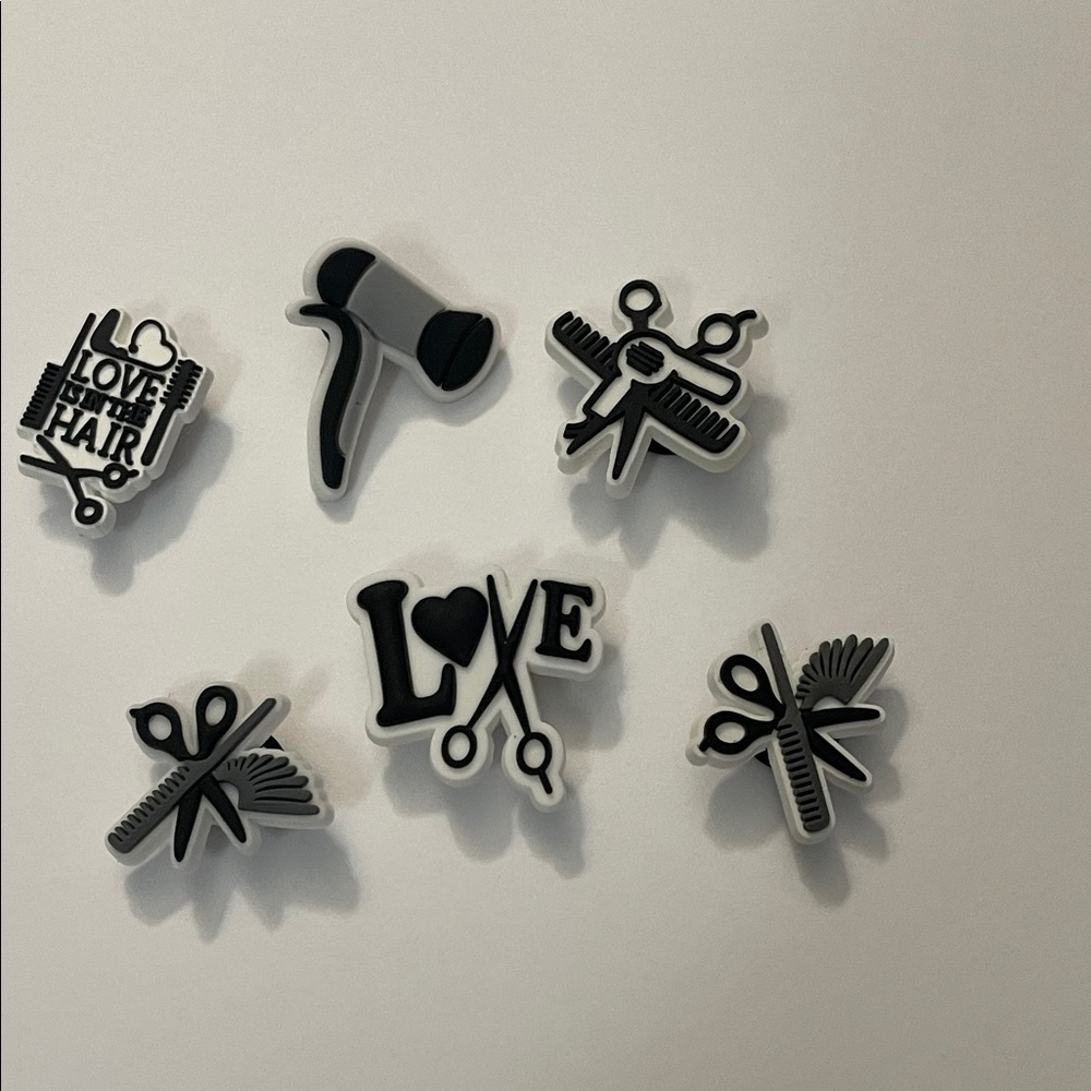 Black and White shoe Styling giblets